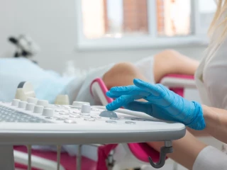 Postmenopauza není jen o návalech... aneb jak řešit vulvovaginální potíže pacientek