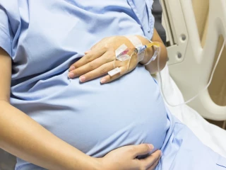 Detekční proužky Actim PROM a Actim Partus – detekce předčasné ruptury plodových obalů (PROM) i nástupu předčasného porodu či potratu
