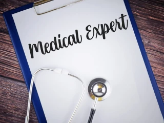 medical_expert_expertní_analýza_expertní_doporučení