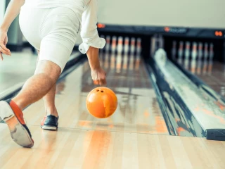 PL_muz_sport_bowling_pohyb