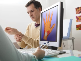 syndrom karpálního tunelu