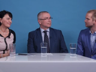 chiesi únor