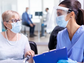 covid lékař pacientka nemocnice koronavirus vyšetření
