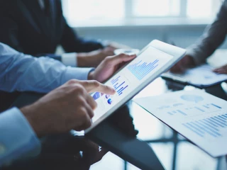 statistiky business grafy kancelář práce studie