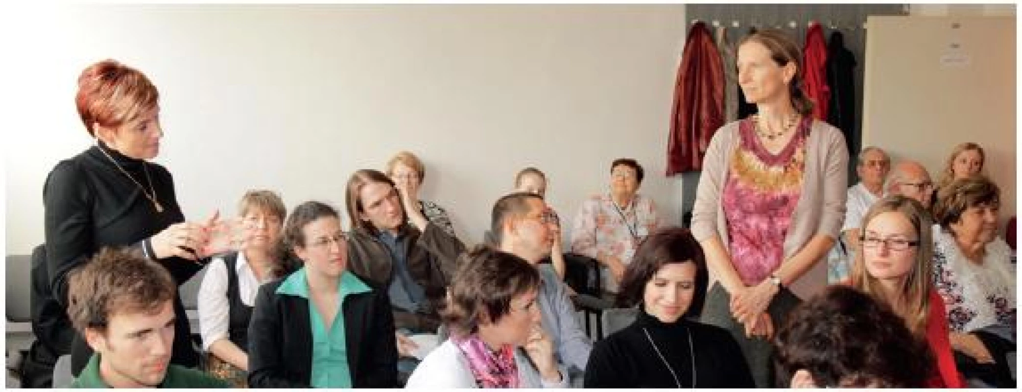 V určeném čase diskutuje doc. Ivančaková s MUDr. Poskerovou