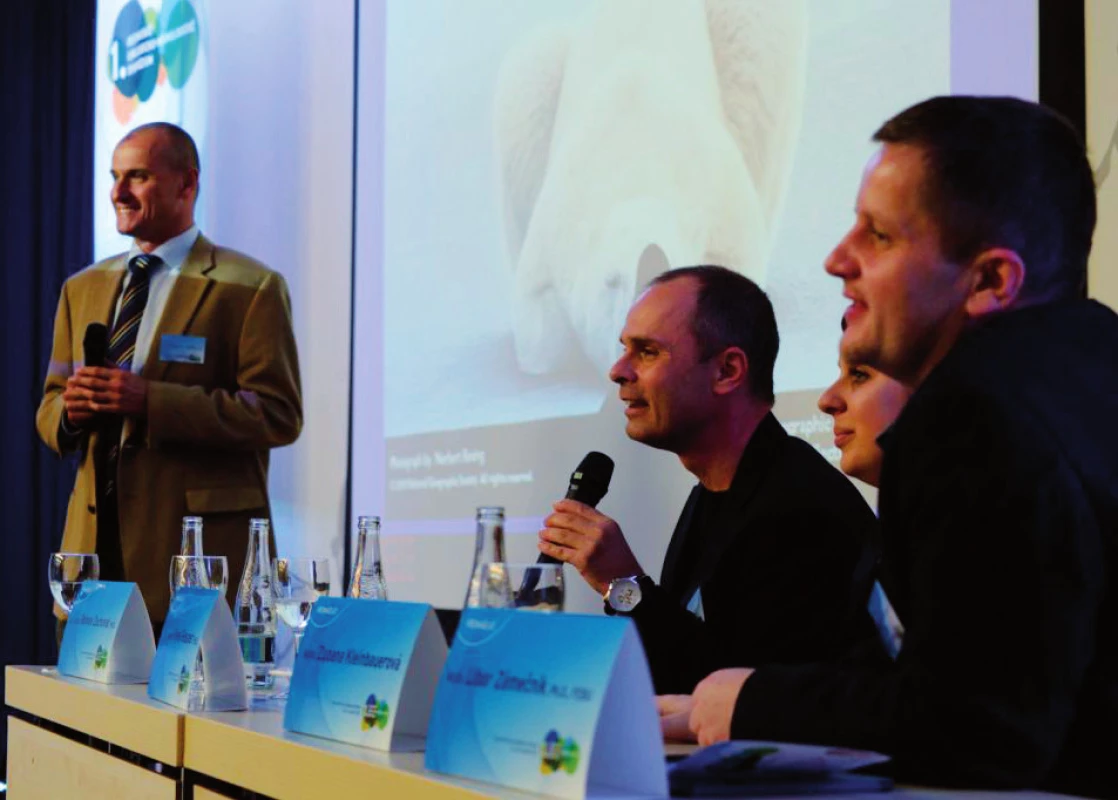 Celé sympozium probíhalo v uvolněné a přátelské atmosféře