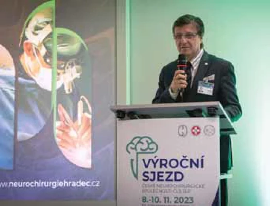 Na úvod kongresu promluvil ředitel FN Hradec Králové MUDr. Aleš Herman, Ph.D., který popřál celé odborné akci úspěšný průběh.