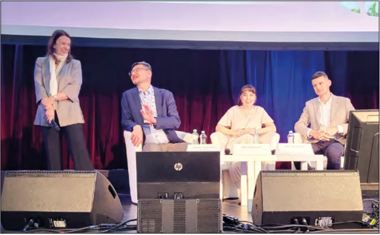  – Některá sympozia mohou být i vtipná a zábavná... 