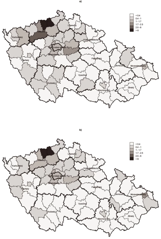 Odhad počtu problémových uživatelů opiátů/opioidů v ČR v letech 2006 (a) a 2007 (b) podle okresů
Fig. 2 PUO estimates in the Czech Republic in 2006 (a) and 2007 (b) by district