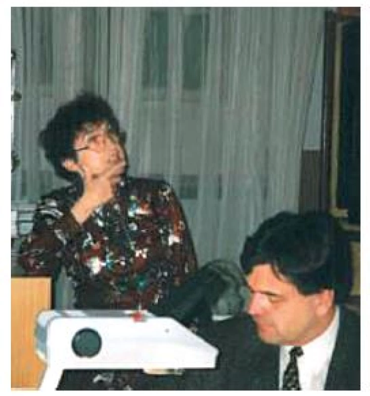 Doc. MUDr. Jarmila Drábková, CSc.,
prim. MUDr. Smilek jako předsedající