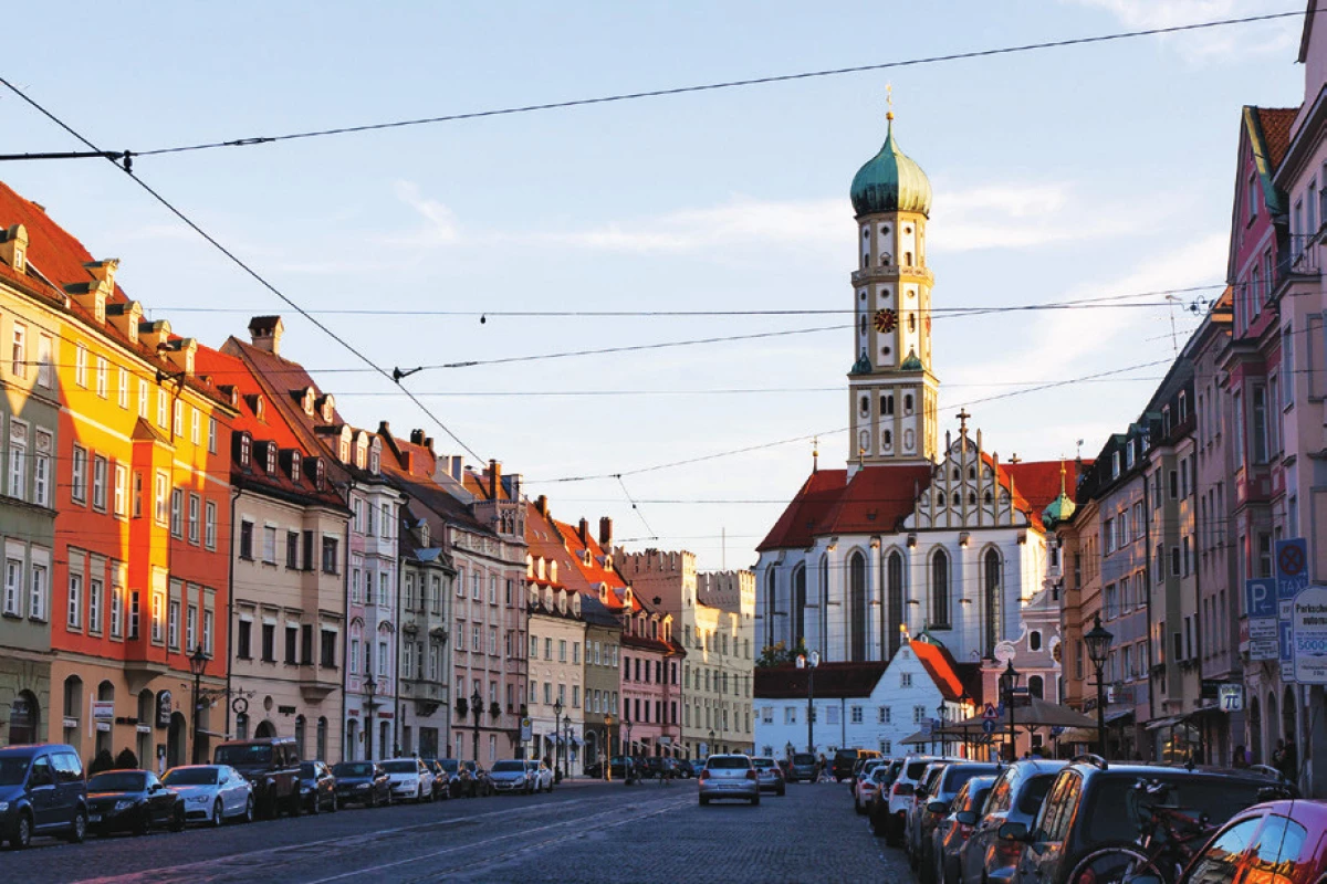Augsburg je univerzitní město s úspěšnou klinikou.