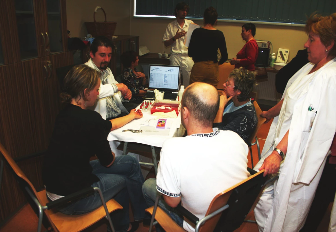 Alergologické vyšetření pomocí prick testů a intradermálních testů (dr. Novosad).