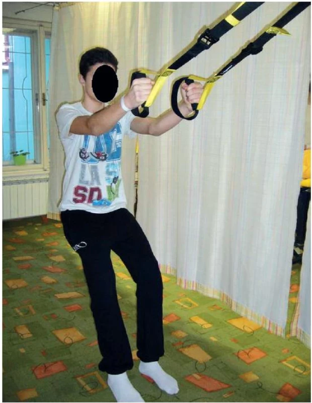 TRX Squat.
