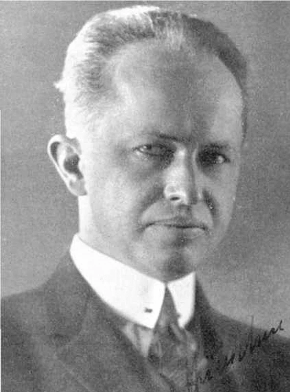 Prof. Hübschmann.
