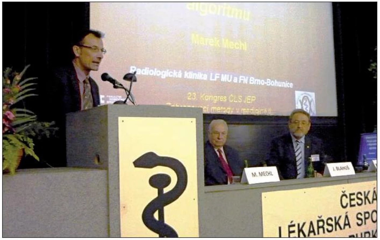 Předseda České radiologické společnosti ČLS JEP doc. MUDr. Marek Mechl, PhD. MBA., odborný garant a moderátor kongresu vítá jeho účastníky.
Foto: Archiv
