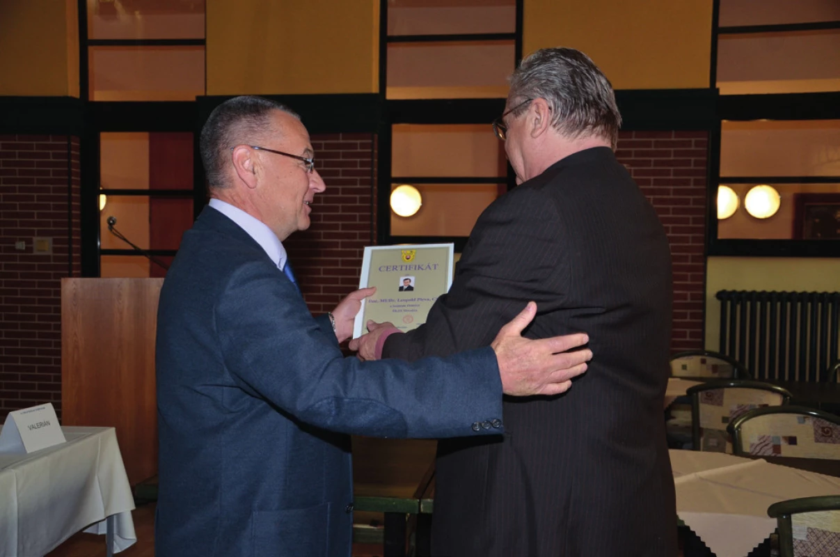 Ředitel SKZS SK A. Berek, doc. dr. L. Pleva, CSc.