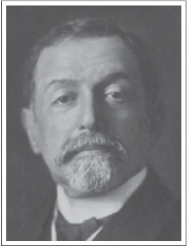 Arnold Pick (1851–1924), kolem roku 1920. Autor neznámý. Zdroj: Zeitschrift für die gesamte Neurologie und Psychiatrie. 1922;76(1–2). Volné dílo, prostřednictvím Wikimedia Commons. Fig. 3. Arnold Pick (1851–1924), around 1920. Author unknown. Source: Zeitschrift für die gesamte Neurologie und Psychiatrie. 1922;76(1–2). Public domain, via Wikimedia Commons.