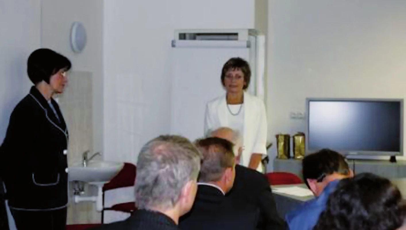 Den výzkumných prací zahájila prof. MUDr. J. Dušková, DrSc., MBA.