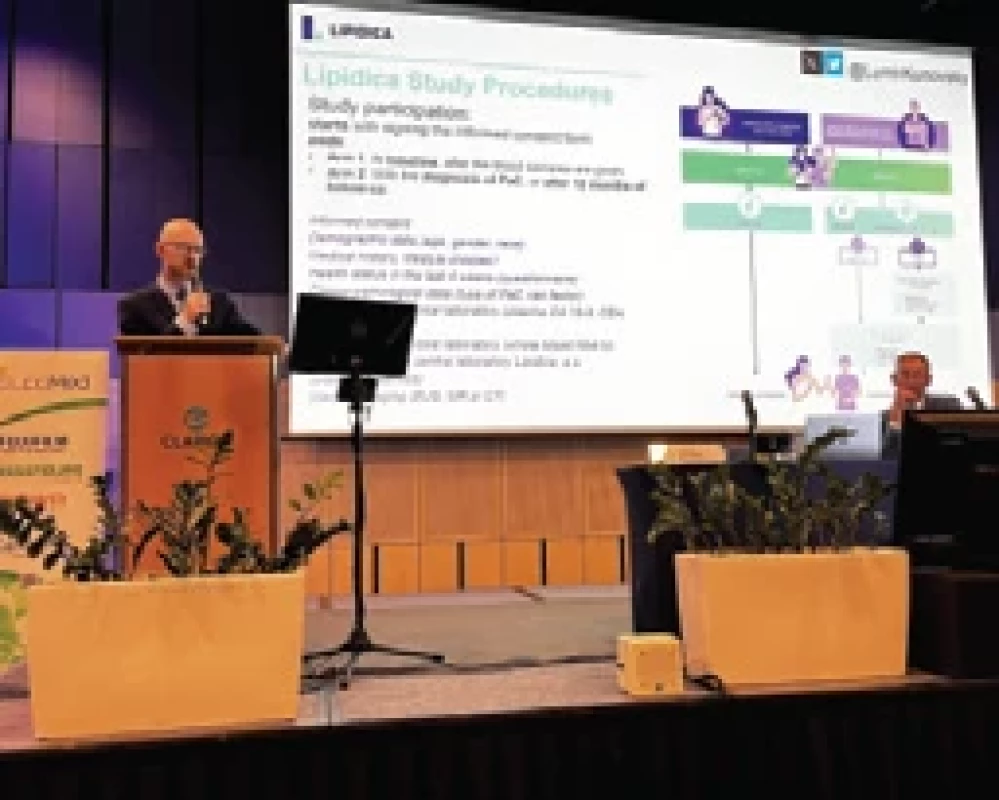 ČPK – doc. MUDr. Lumír Kunovský, Ph.D. (Olomouc), představil aktuální situaci ve studii Lipidica. Fig. 􀍷. ČPK – Assoc. Prof. Lumír Kunovský, MD, PhD (Olomouc), presented the current situation in the Lipidica study.