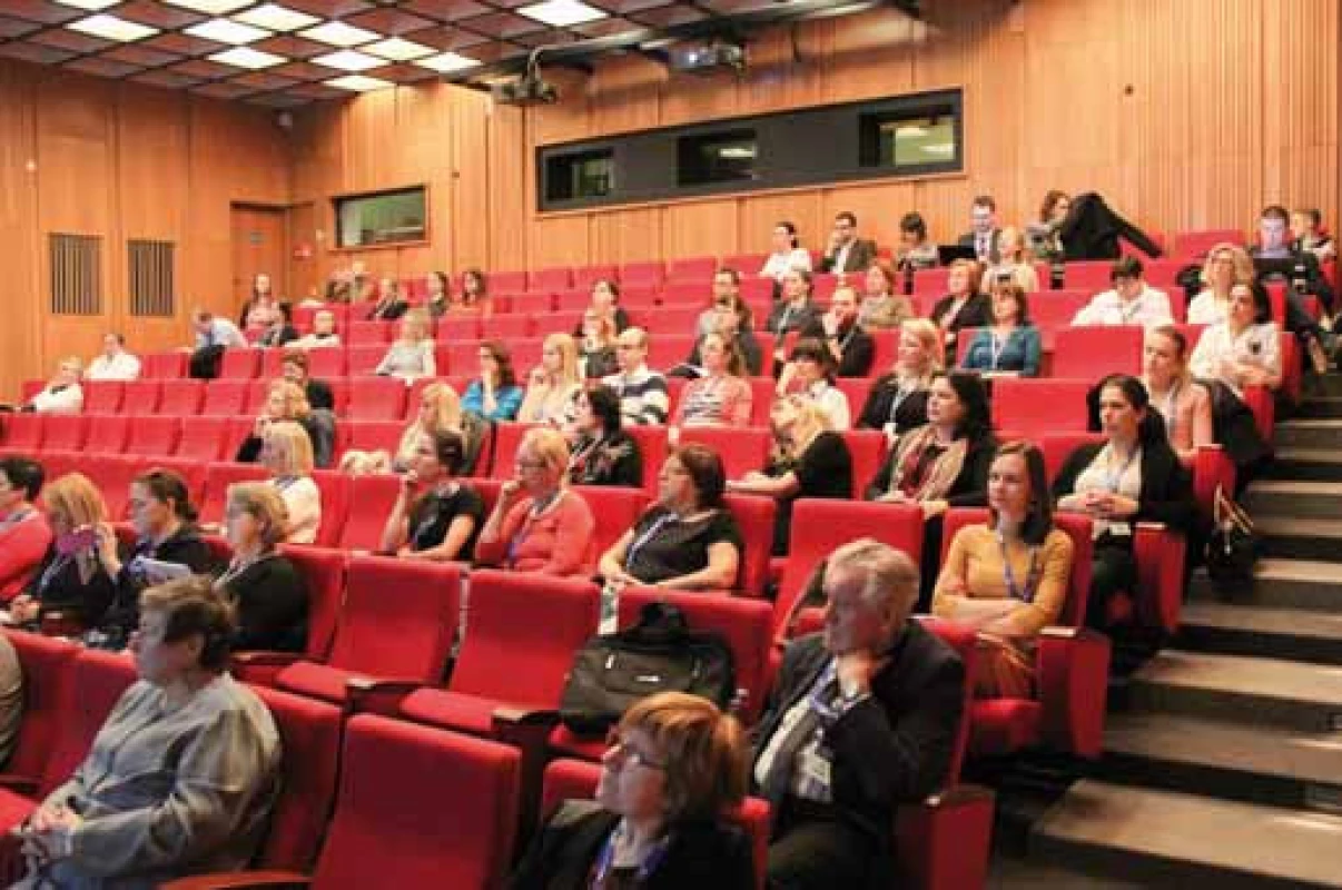 Účastníci Semináře Klinická hepatologie 2018 během přednášky.
Fig. 1. Clinical Hepatology 2018 Workshop attendees during a lecture.