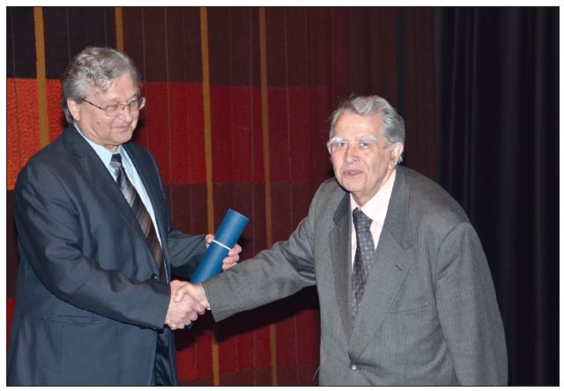Udělení čestného členství ČSÚCH ČLS JEP doc. MUDr. Josefu Kopeckému, DrSc. 