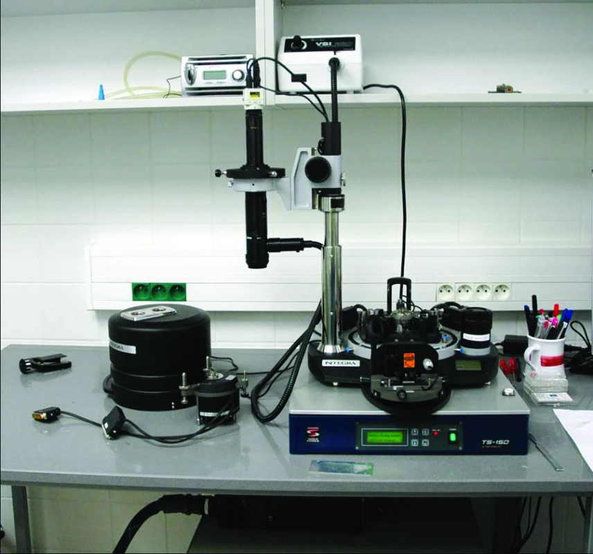 Atomic Force Microscope Ntegra Vita (NT-MDT).