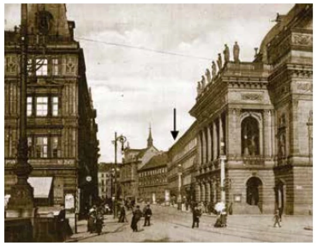 Ursuliner Gasse no. 1370 (arrow), today Národní no.
1393