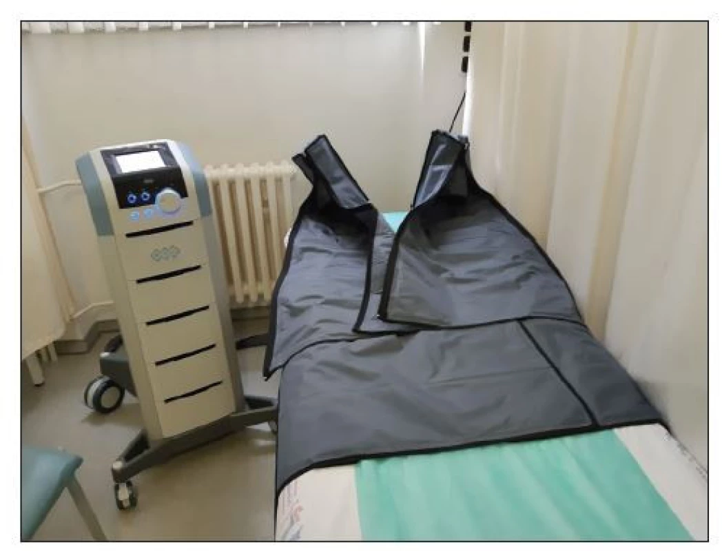 Přístroj pro lymfodrenáž Lymphostim, BTL.