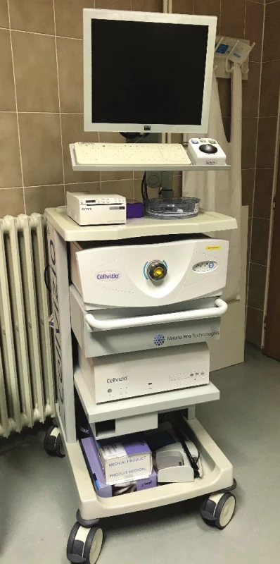 Soustava konfokální laserové
endomikroskopie, Cellvizio® v IKEM<br>
Fig. 1: Confocal laser endomicroscopy,
Cellvizio® at IKEM
