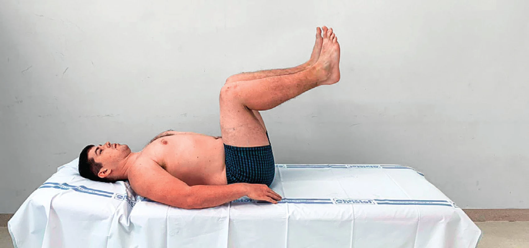 Pozice „3 měsíce“ dle vývojové kineziologie.