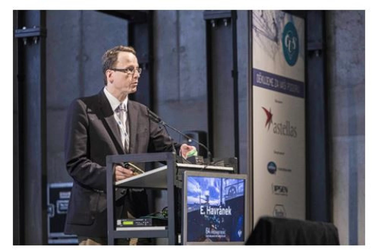 Erik Havránek, MD, na 64. výroční konferenci
ČUS v Ostravě v roce 2018<br>
Fig. 1. Erik Havránek, MD, at the 64th Annual Conference
of the Czech Urological Society in Ostrava in 2018