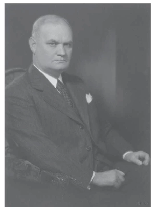 Profesor Přecechtěl v roce 1935.<br>
Fig. 4. Professor Přecechtěl in 1935.