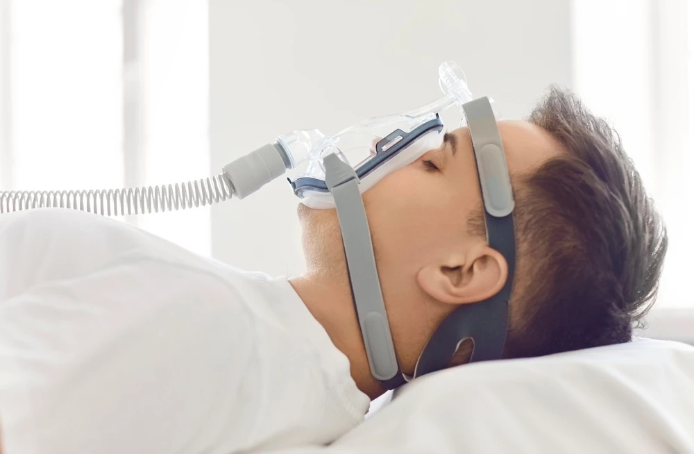 Zmírnění obstrukční spánkové apnoe při podávání tirzepatidu v léčbě obezity